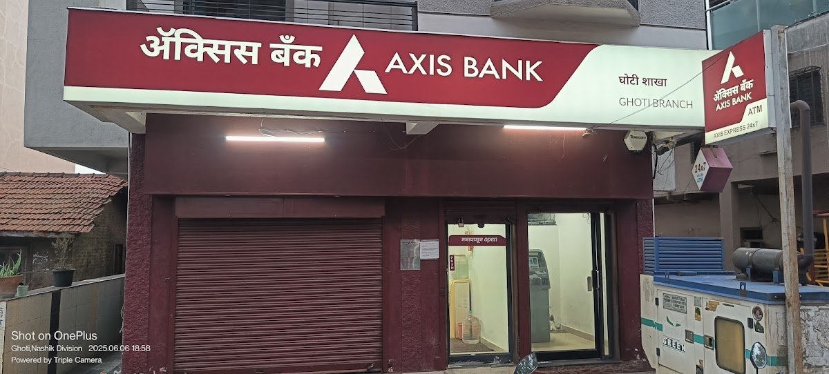 Axis Bank ATM